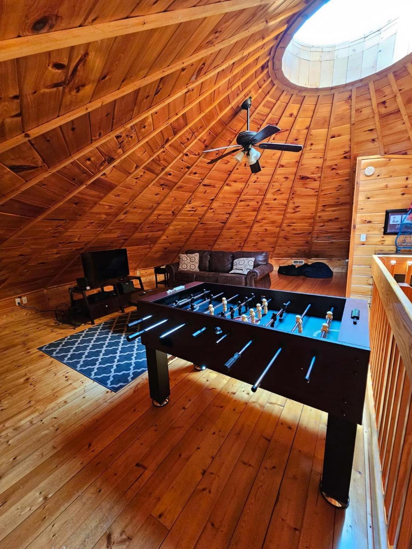 Mountain View Family Cabin W Game Room & Pool Sevierville Exterior photo